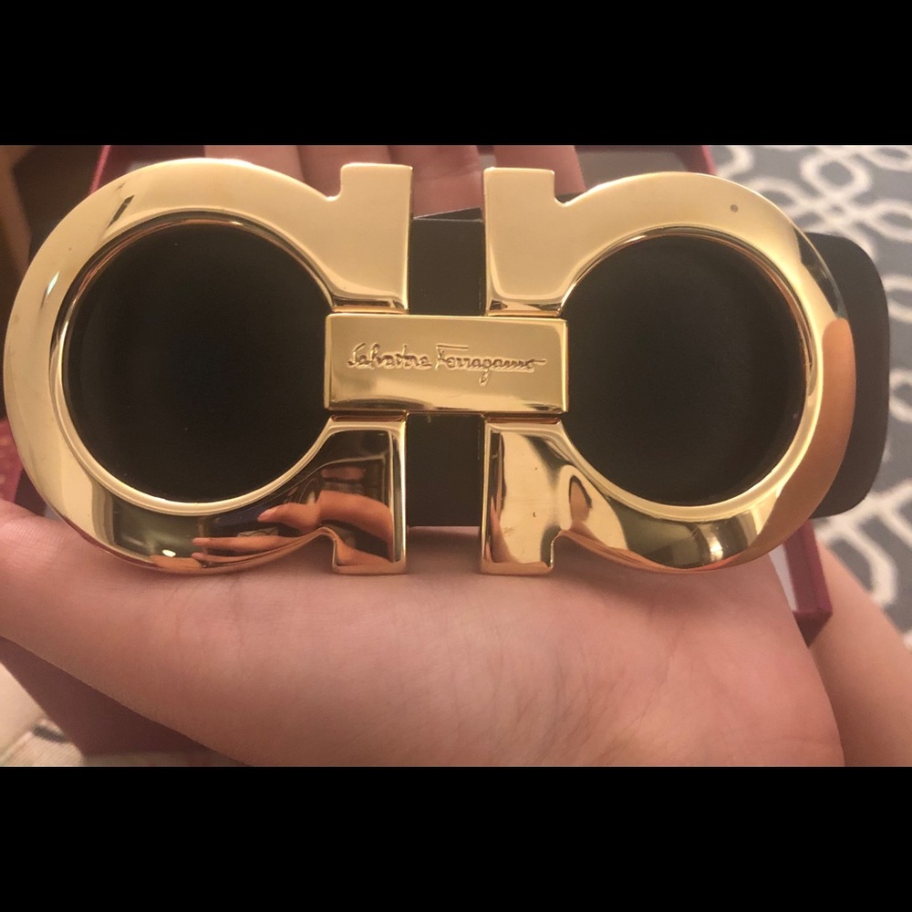 ‼️SOLD‼️Salvatore Ferragamo reversible belt 80-95